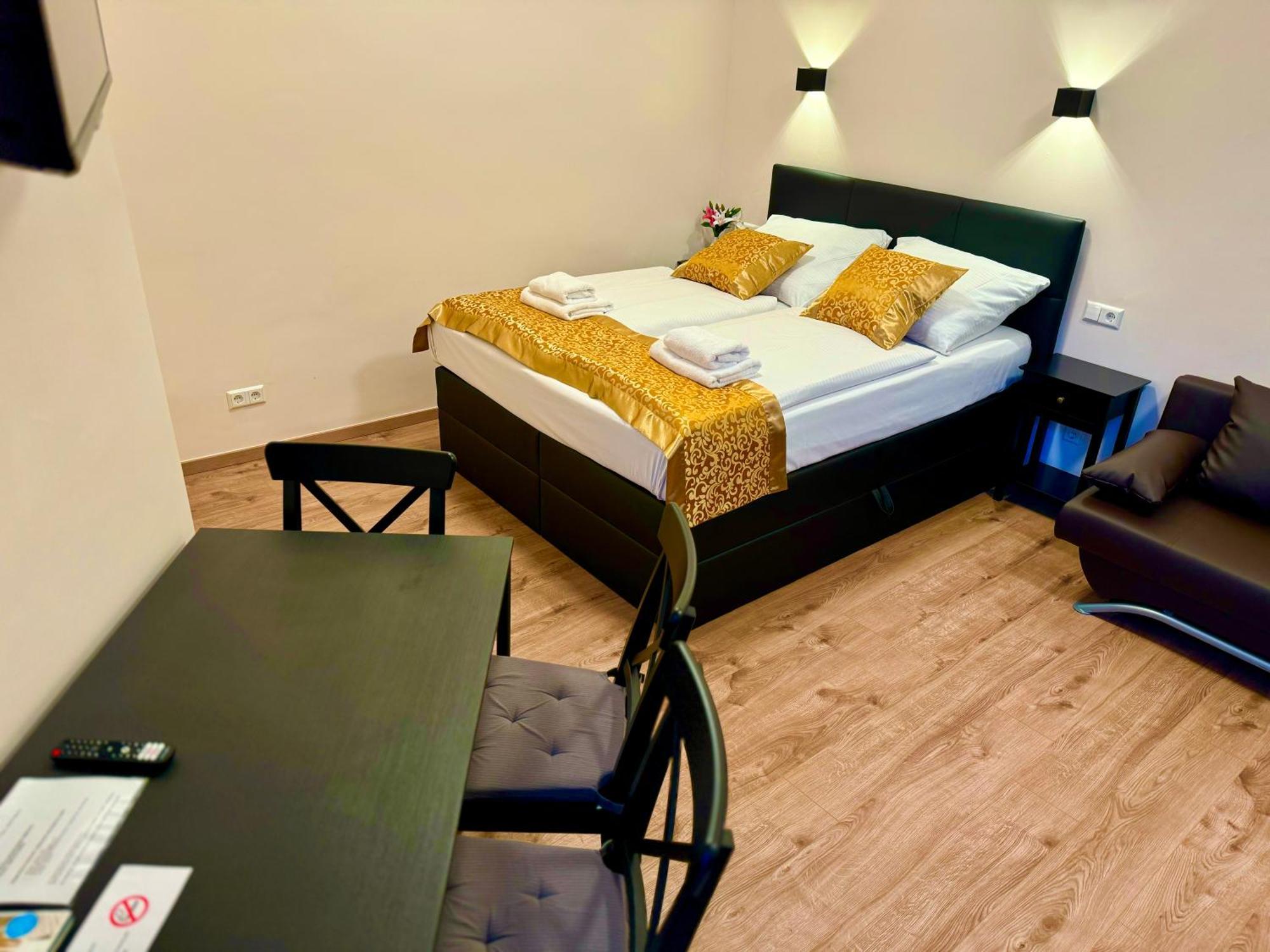 Atlas Berlin Hotel Экстерьер фото