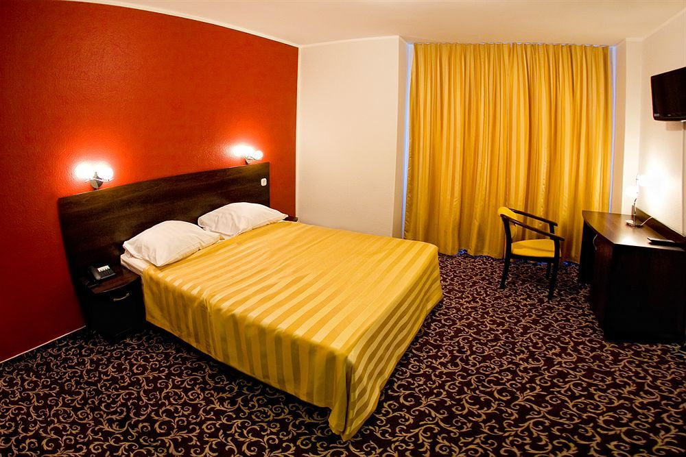 Atlas Berlin Hotel Экстерьер фото